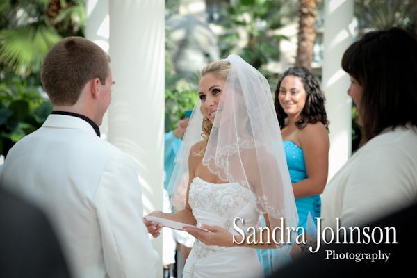 Best Gaylord Palms Wedding photographer - Sandra Johnson (SJFoto.com)
